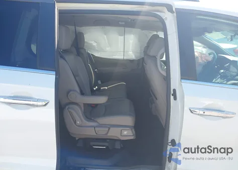 2018 Honda Odyssey Touring from USA, damaged, VIN 5FNRL6H84JB027099